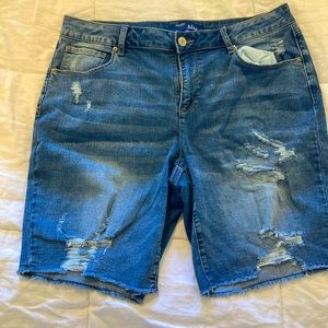 Women’s size 16 Bermuda Shorts